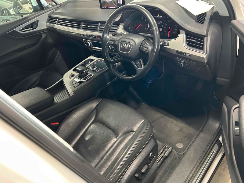 Audi Q7 Tfsi Quattro Sport - U11906