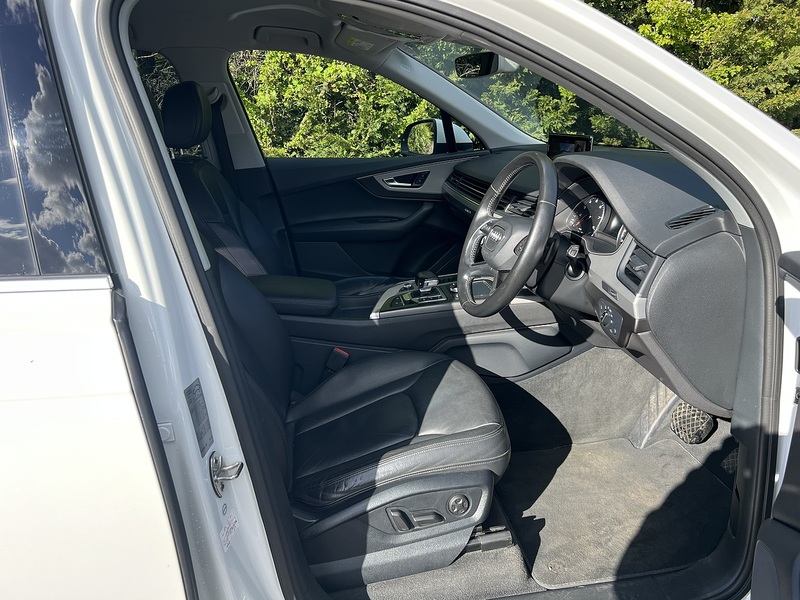 Audi Q7 Tfsi Quattro Sport - U11906