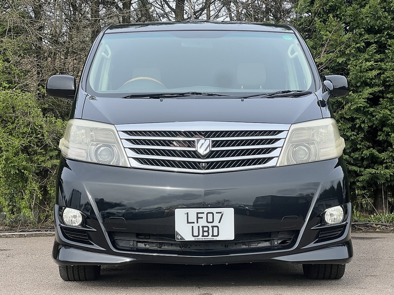Toyota Alphard G  - U11908