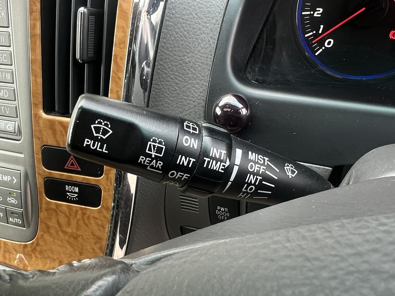 Toyota Alphard G  - U11908