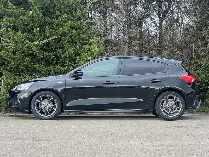 Ford Focus T EcoBoost MHEV ST-Line Edition - U11909