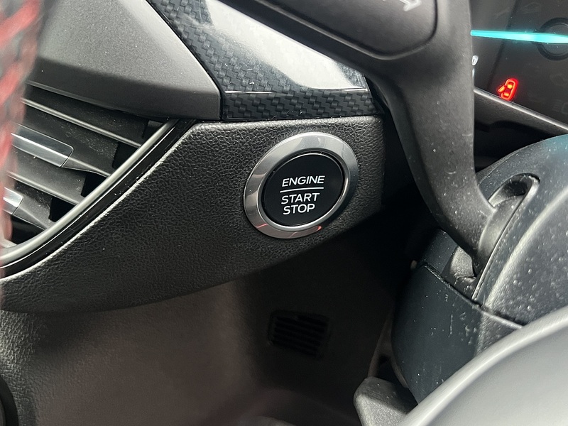 Ford Focus T EcoBoost MHEV ST-Line Edition - U11909