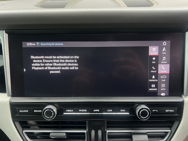 Porsche Macan T - U11911