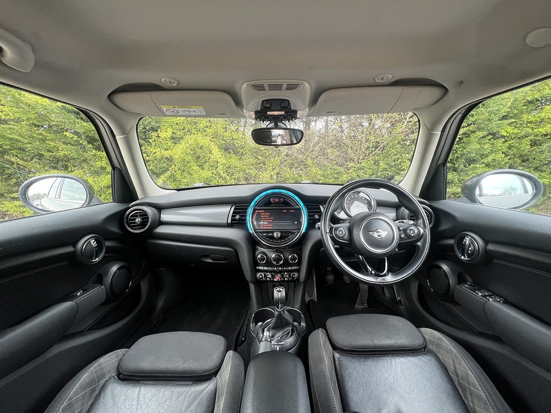 MINI Hatch Cooper - U11914
