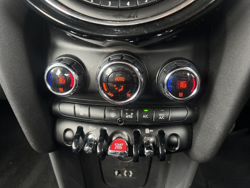 MINI Hatch Cooper - U11914