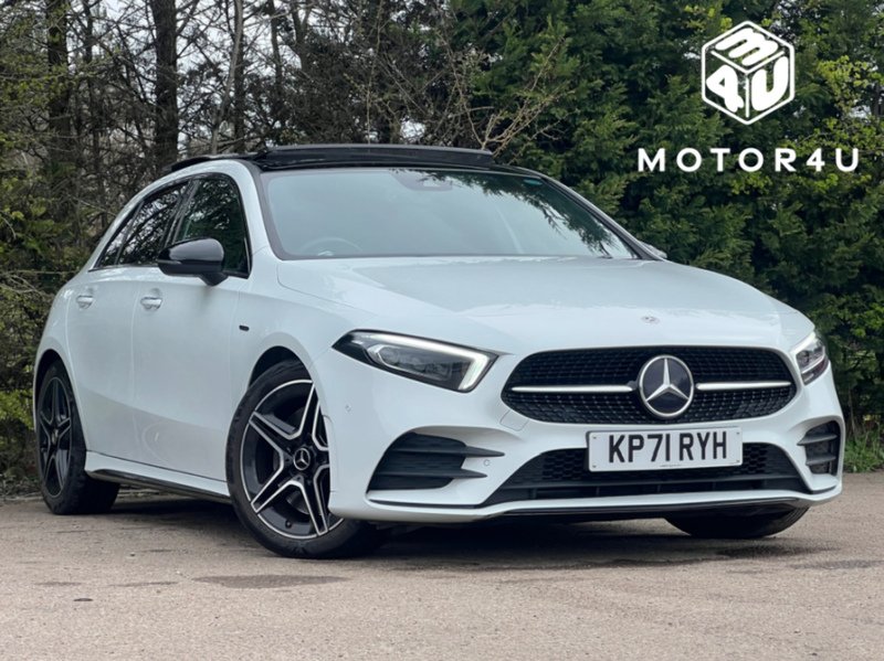 Mercedes-Benz A Class A250 AMG Line Edition - U11916