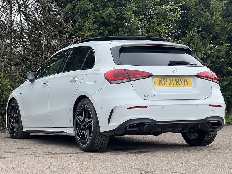 Mercedes-Benz A Class A250 AMG Line Edition - U11916