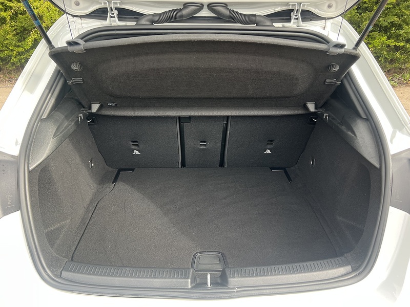 Mercedes-Benz A Class A250 AMG Line Edition - U11916