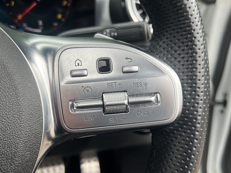 Mercedes-Benz A Class A250 AMG Line Edition - U11916