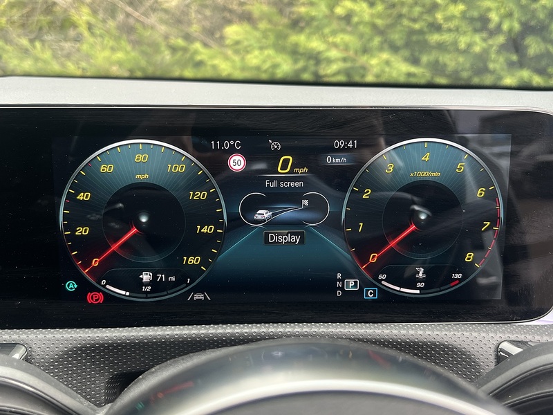 Mercedes-Benz A Class A250 AMG Line Edition - U11916