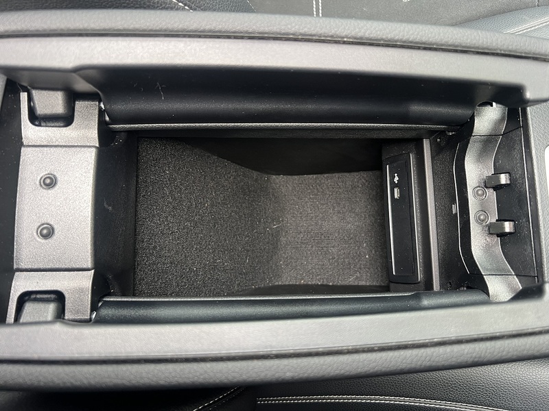 Mercedes-Benz A Class A250 AMG Line Edition - U11916