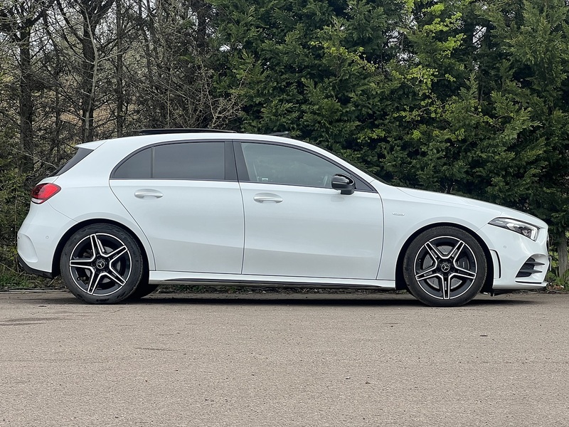 Mercedes-Benz A Class A250 AMG Line Edition - U11916