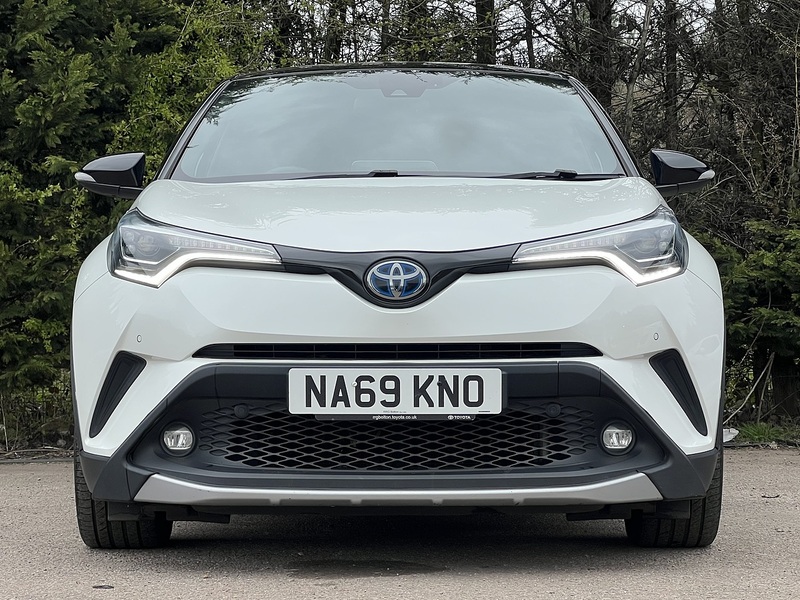 Toyota C-HR VVT-h Dynamic - U11917