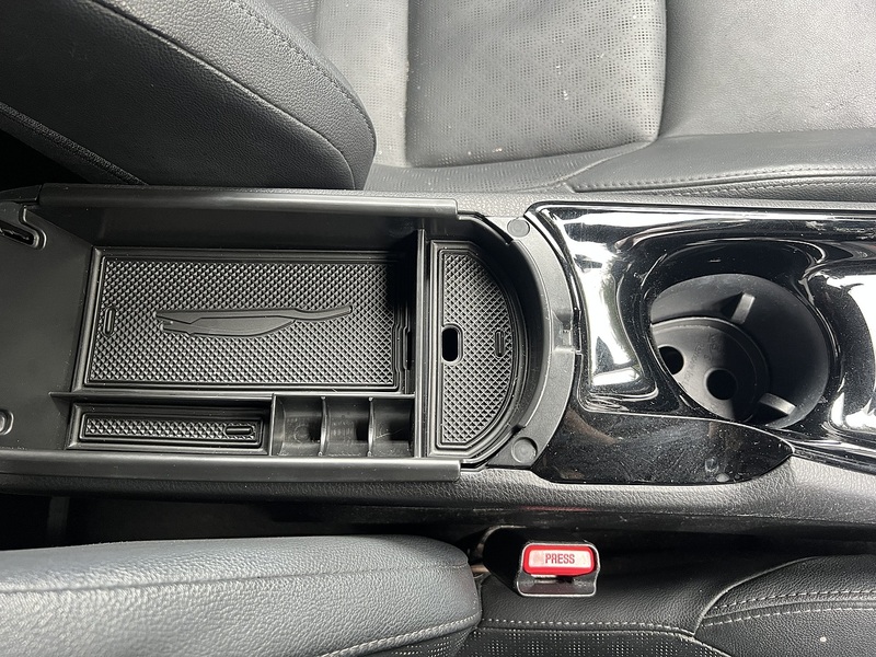 Toyota C-HR VVT-h Dynamic - U11917