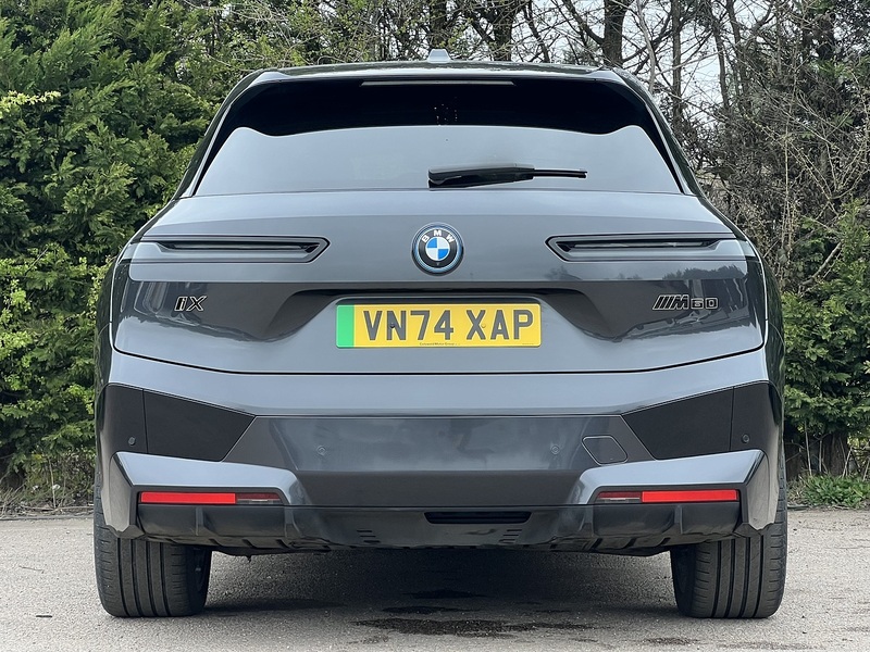 BMW iX M60 - U11918