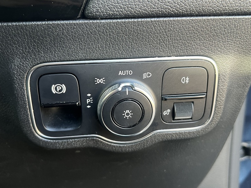 Mercedes-Benz B Class B180 Sport - U11919