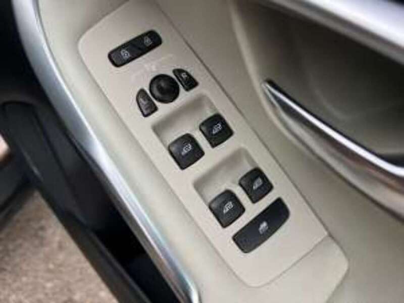 Volvo V40 T5 - U11932