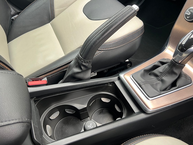 Volvo V40 T5 - U11932