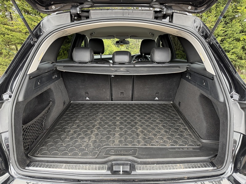 Mercedes-Benz GLC GLC220d Urban Edition - U11940