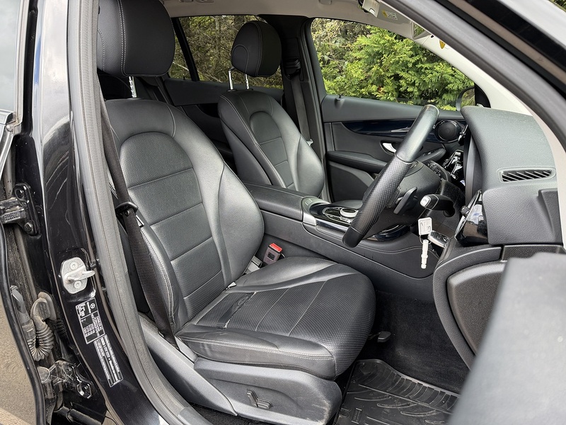 Mercedes-Benz GLC GLC220d Urban Edition - U11940