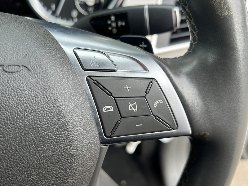 Mercedes-Benz M Class ML250 BlueTEC SE - U11942