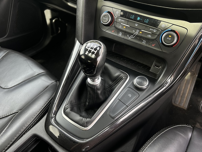 Ford Focus TDCi Titanium - U11945