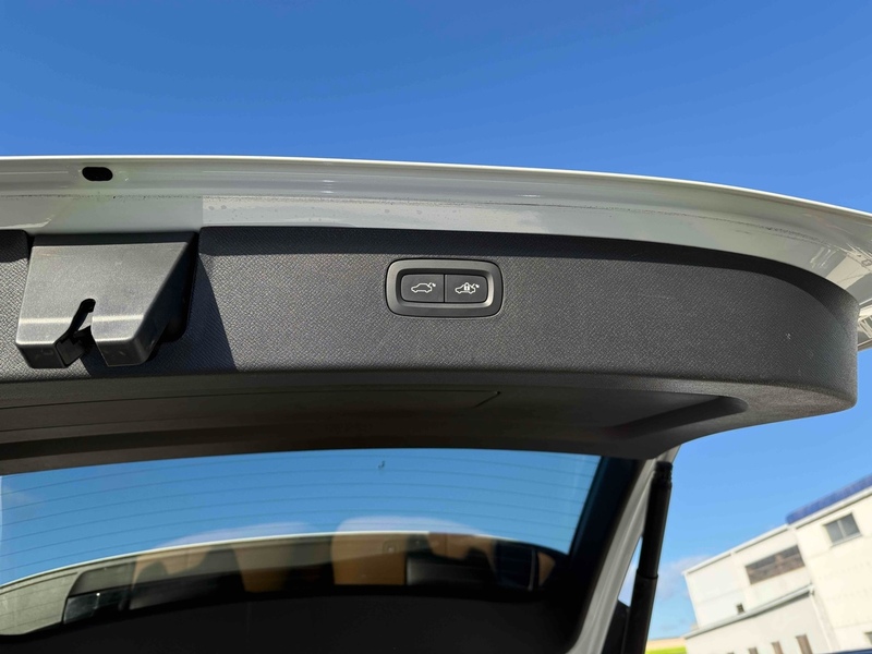 Volvo Xc90 T5 Momentum Awd - U11946