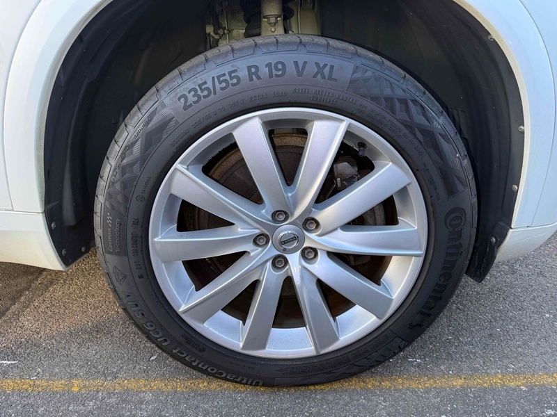 Volvo Xc90 T5 Momentum Awd - U11946