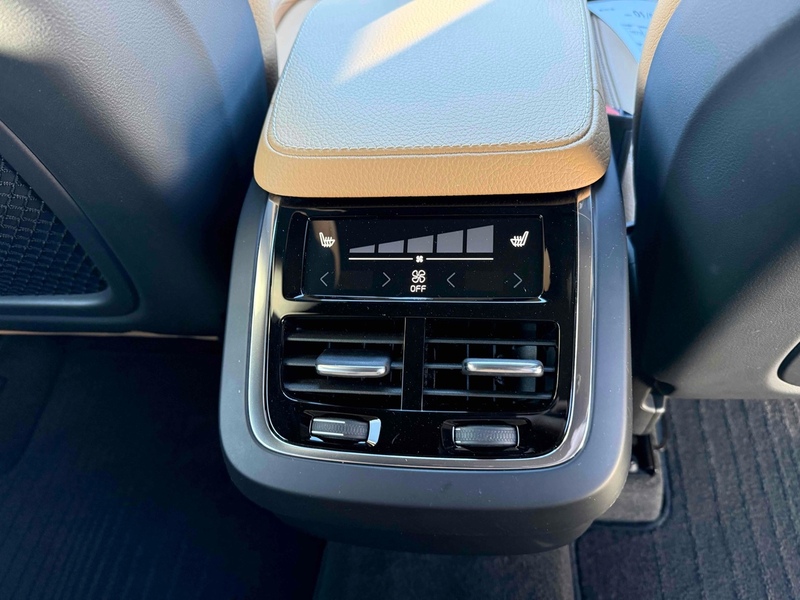 Volvo Xc90 T5 Momentum Awd - U11946