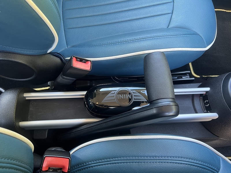 Mini Mini Countryman SD SUNLIGHT - U11948