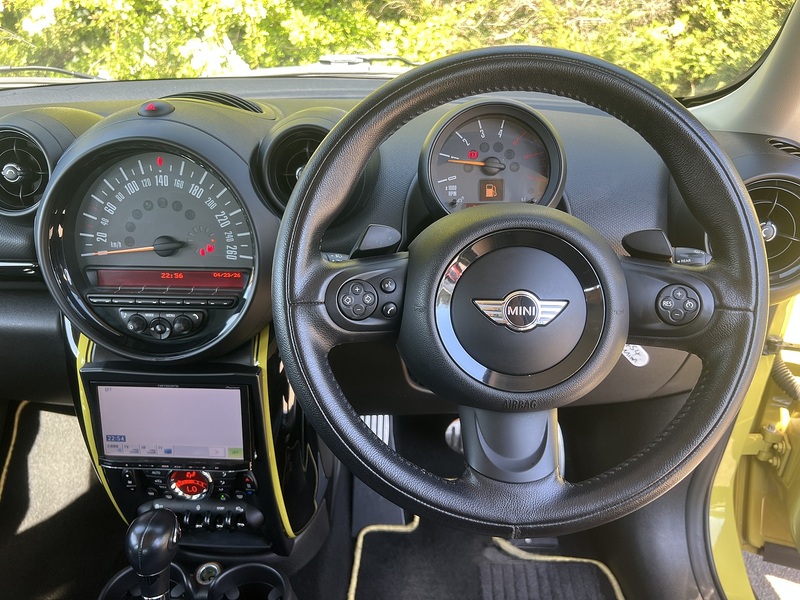 Mini Mini Countryman SD SUNLIGHT - U11948