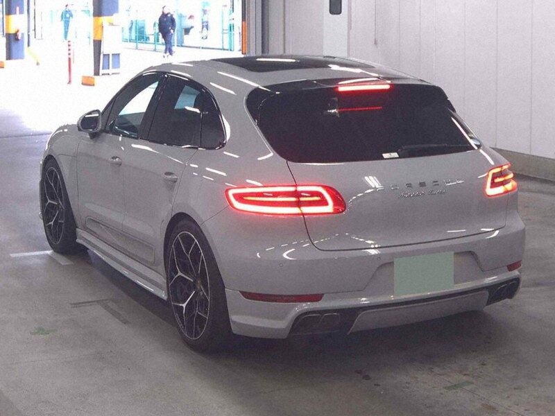 Porsche Macan Turbo Pdk - U11949