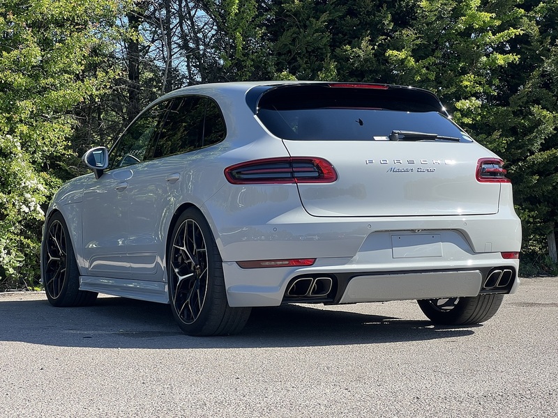 Porsche Macan Turbo Pdk - U11949