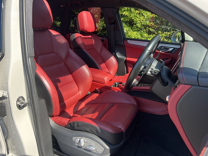 Porsche Macan Turbo Pdk - U11949
