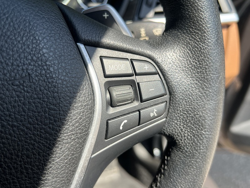 BMW 3 Series 320D Luxury - U11950
