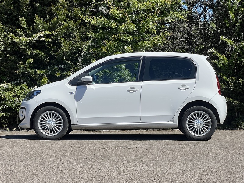 Volkswagen Up High Up - U11952