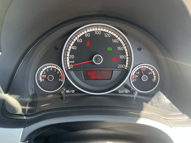 Volkswagen Up High Up - U11952