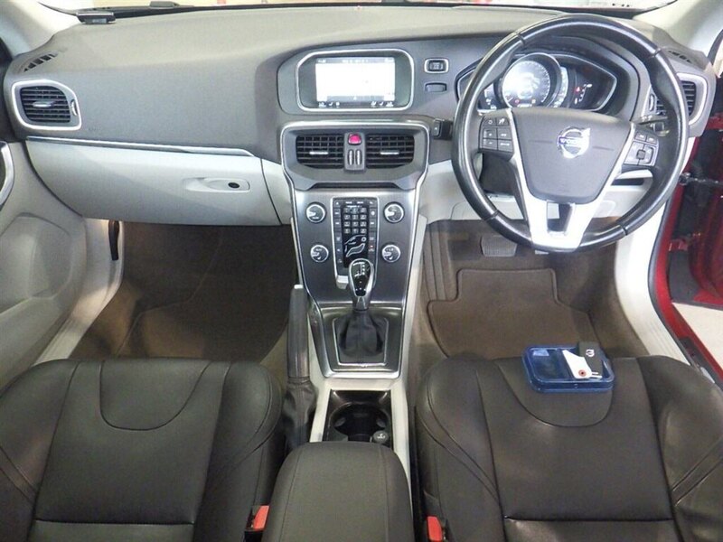 Volvo V40 T4 Es - U11953