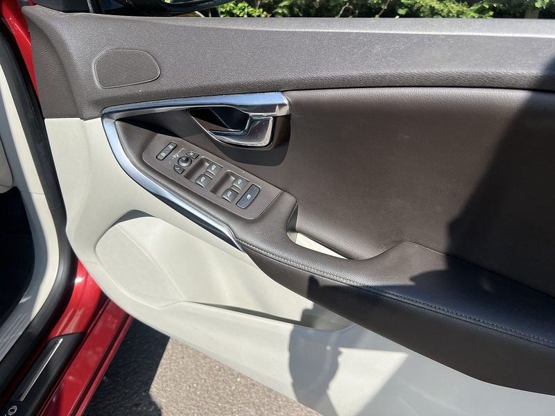 Volvo V40 T4 Es - U11953