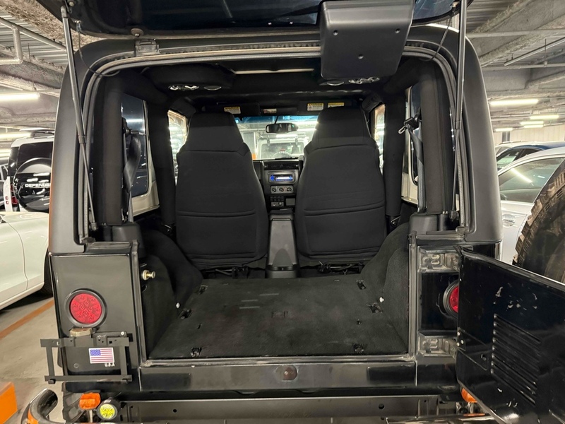 Jeep Wrangler Sahara - U11956
