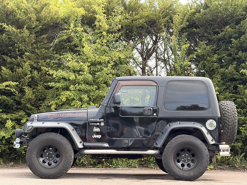Jeep Wrangler Sahara - U11956