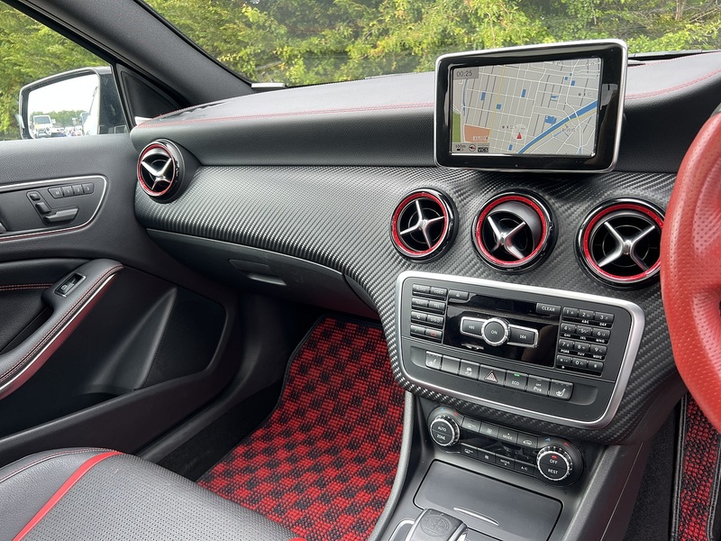Mercedes-Benz A-Class Amg A 45 4Matic - U11957