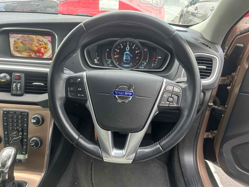 Volvo V40 T5 Cross Country Awd - U11958