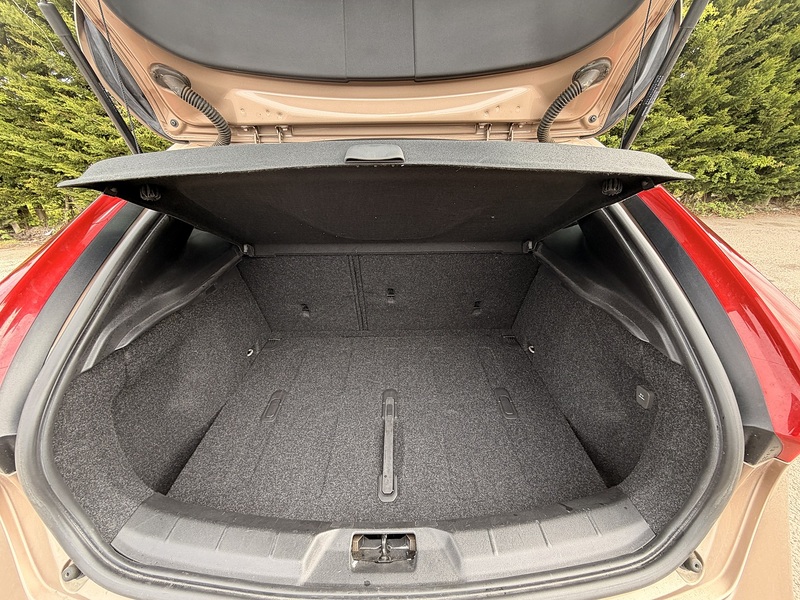 Volvo V40 T5 Cross Country Awd - U11958