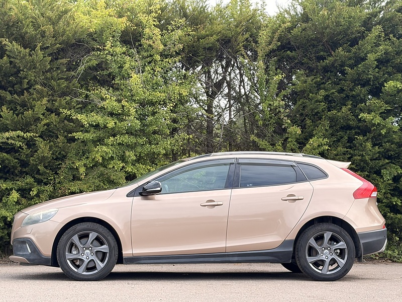 Volvo V40 T5 Cross Country Awd - U11958