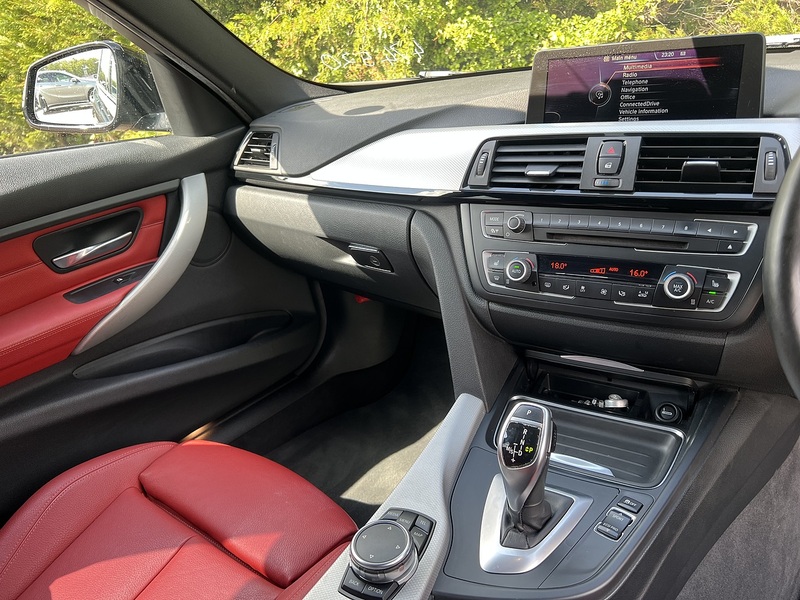BMW 3 Series 320D M Sport Touring - U11959