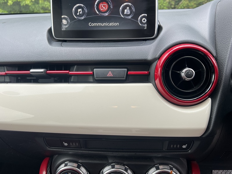 Mazda Mazda 2 Se-L Nav - U11961