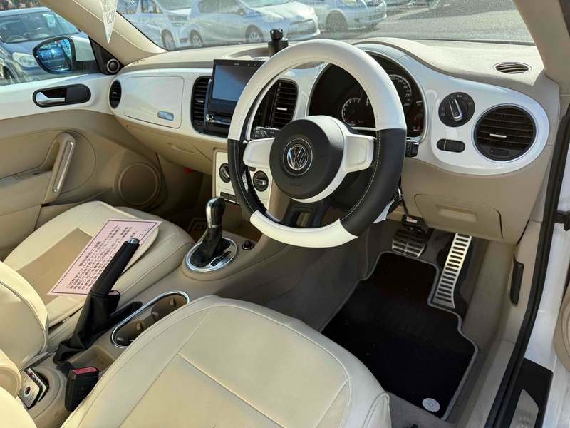 Volkswagen Beetle Design Tsi - U11965