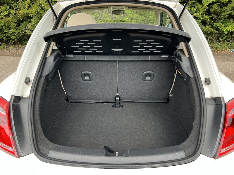 Volkswagen Beetle Design Tsi Dsg - U11965