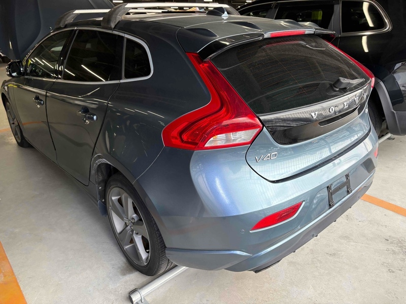 Volvo V40 T4 Se - U11966